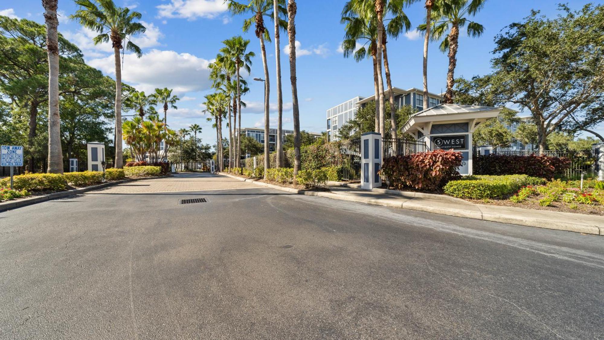 タンパUrban 2Br2Ba Gem-Near Airportアパートメント エクステリア 写真